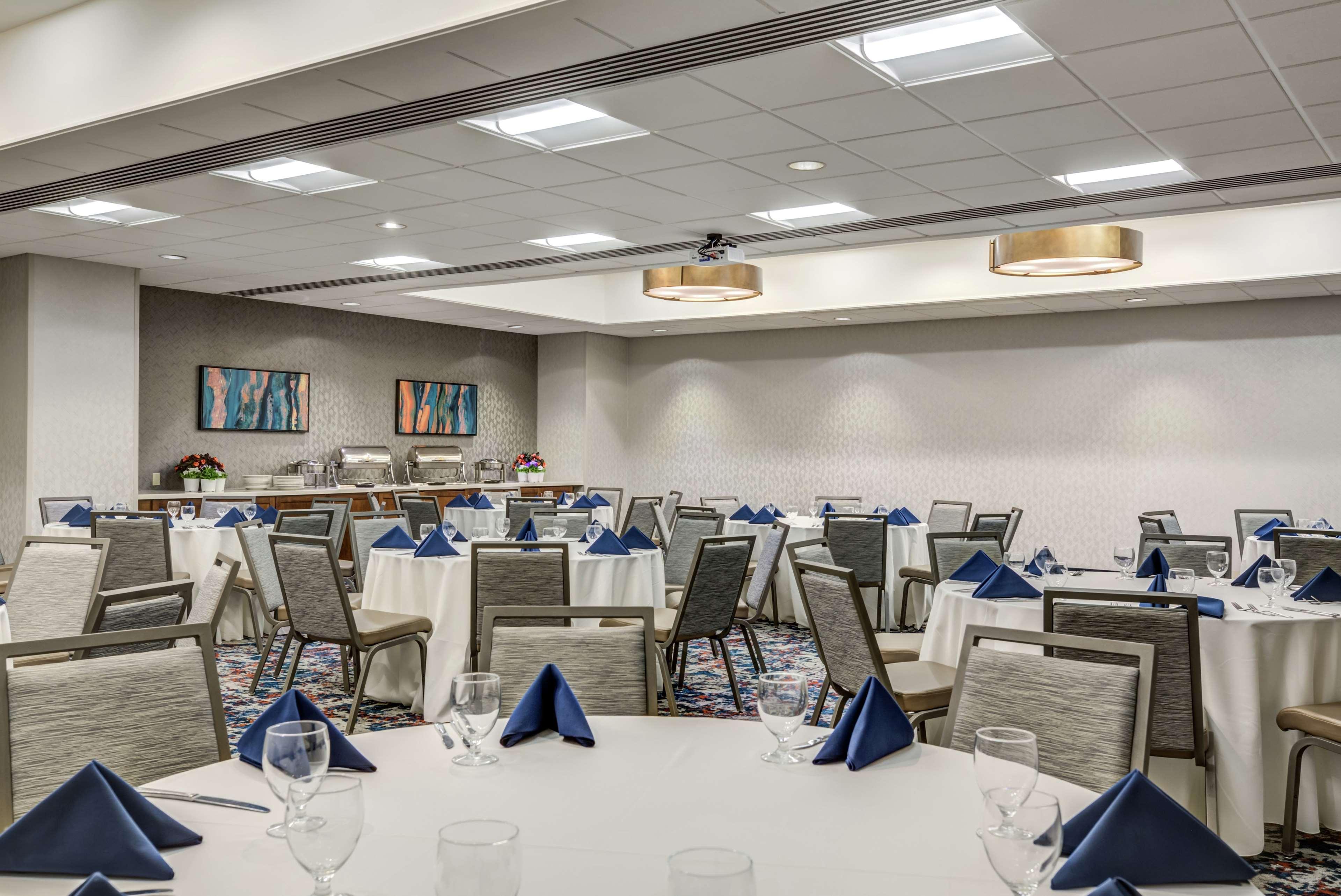 Hilton Garden Inn Boston Waltham Exterior foto