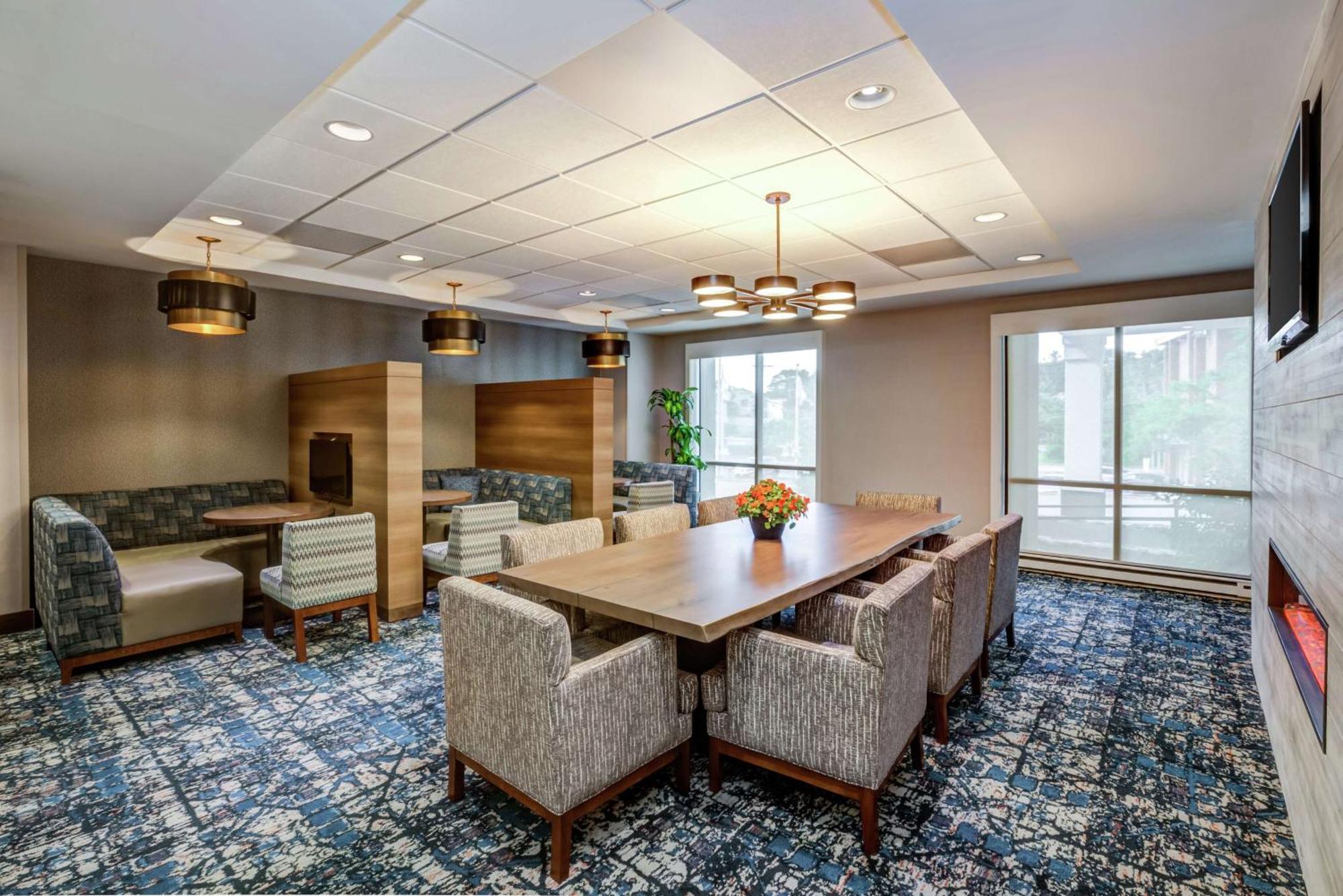 Hilton Garden Inn Boston Waltham Exterior foto